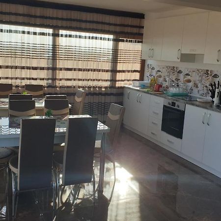 Pensiunea Maria Hotel Tuzla Bagian luar foto