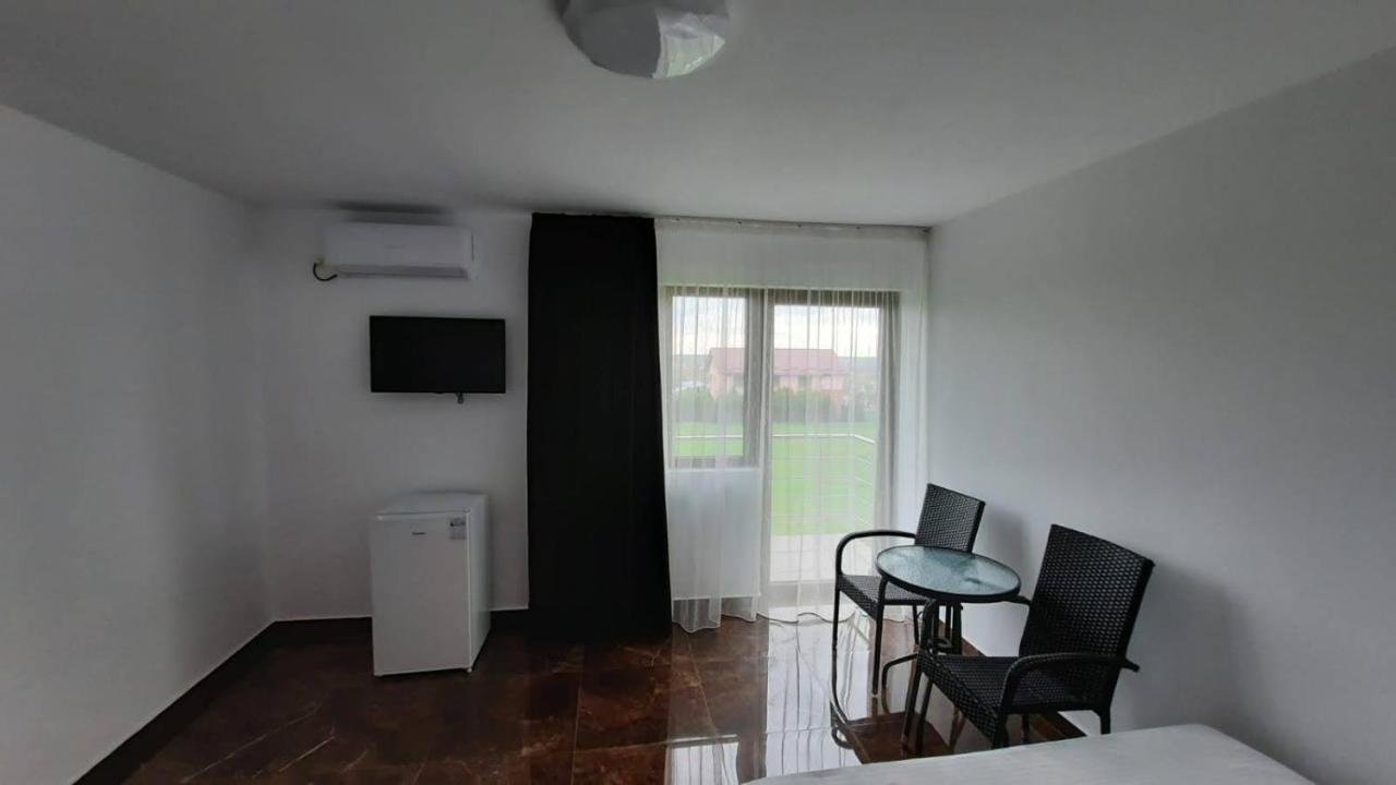 Pensiunea Maria Hotel Tuzla Bagian luar foto